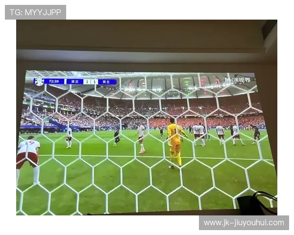 绵阳足球中场精彩演绎激情瞬间展现球场魅力与团队协作精神