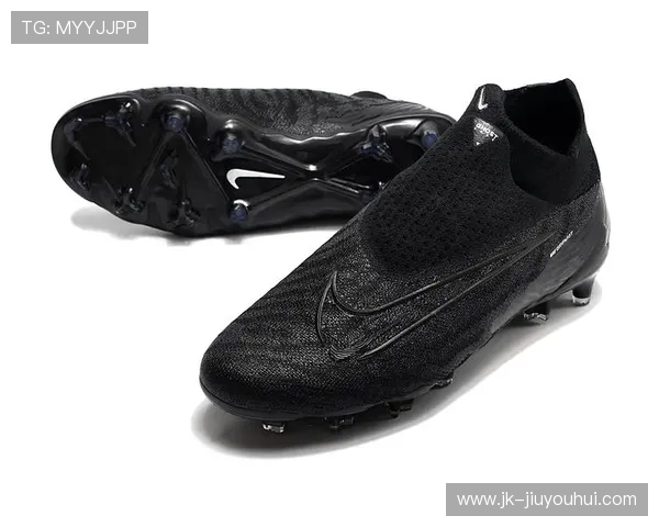 高帮与低帮足球鞋设计对比及其在不同场地和运动表现中的优势分析